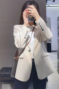 小西装外套女短款2025春秋新款高级感气质休闲宽松黑色西服上衣女