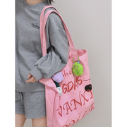 韩国慵懒大容量包包女粉色，涂鸦字母帆布袋学生，通勤斜挎单肩帆布包