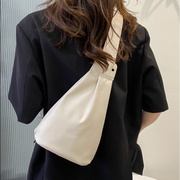 E14韩版百搭包包ins胸包时尚小众女包简约款单肩斜挎小包潮