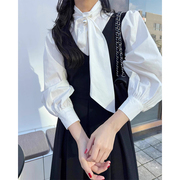 韩国chic秋季优雅气质白色，系带衬衫+压褶收腰长款背心连衣裙套装