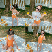 韩国儿童泳衣橘色格子连体，2024夏季女童，小公主女宝宝游泳衣