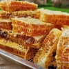 蜂巢蜜农家自产新鲜500g成熟全封盖百花蜂蜜土特产山花蜂蜜嚼着吃
