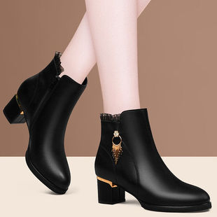 短靴女2022秋冬季女鞋子单靴中跟粗跟皮靴马丁靴女黑色牛