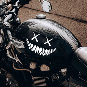 恶魔笑脸摩托车贴纸个性，创意后挡风玻璃车贴，车身后车窗装饰反光贴