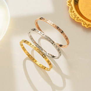轻奢罗马字母手镯戒指金色玫瑰，金银色(金银色)钛钢，镀18k金不掉色镶钻手环