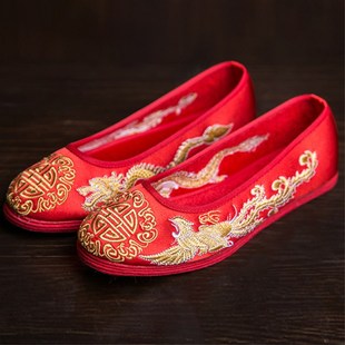 红色婚鞋新娘鞋老北京中式龙凤，褂秀禾鞋千层底平底跟绣花鞋女