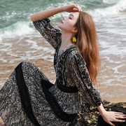 法式黑色碎花度假风连衣裙重工，绣花蕾丝拼接提花，料大摆长裙沙滩裙