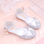 女童公主鞋夏季儿童凉鞋，防滑银色闪亮小女孩演出配礼服水晶鞋