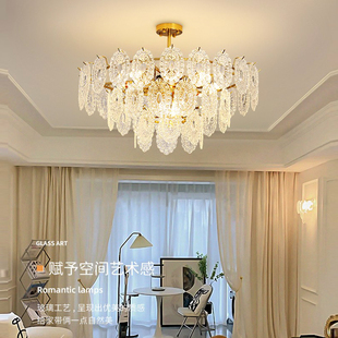 客厅吊灯法式轻奢水晶主卧现代简约奶油风，2024年餐厅卧室灯具