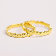 钛钢18k金色戒指女爱心排戒指，桃心光圈素圈实心情侣指环心形