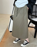 日系大口袋军绿色工装半身裙，直筒h型，2024夏季白色半裙下身裙
