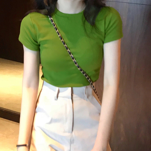 牛油果绿t恤女短袖，纯棉上衣2024夏韩版修身ins短款网红打底衫