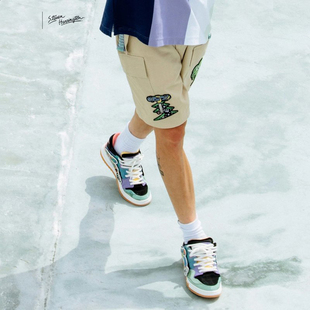 李宁男子运动短裤五分裤滑板系列，联名款刺绣卡通印花短裤aksr733