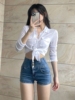 韩版白色短款小衬衫，女夏季薄款外搭辣妹，修身显瘦长袖防晒外套上衣