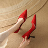 春季女士大红色绒面大码细高跟尖头单鞋黑色，一脚蹬浅口懒人鞋
