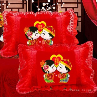 新婚十字绣枕头套一对情侣，大红印花套件简单送礼新娘卧室娃娃喜庆