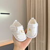 春夏0-1岁宝宝学步鞋软布底3-6-12个月婴幼儿，不掉跟防踢透气凉鞋