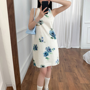 白色亚麻印花A字连衣裙女夏季时尚花朵无袖修身背心短裙子