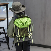 潮酷儿童户外登山背包，轻便旅行男童书包，幼儿园韩版束口女孩双肩包