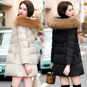 羽绒服女款2023年韩版时尚，冬季加厚显瘦小个子冬天中长款外套