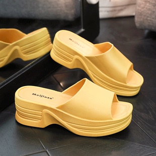 拖鞋女厚底中跟防滑塑料家居室内坡跟拖鞋松糕韩版夏季黄色凉拖鞋