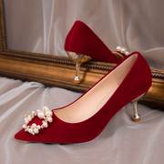 中式秀禾服婚鞋夏季2023年酒红色高跟鞋女结婚新娘鞋水钻红鞋