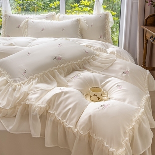 法式白色冰丝床上四件套奶油公主风被套床单水洗真丝蕾丝边夏季