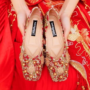 中式婚礼秀禾服婚鞋订婚鞋新娘鞋红色平底孕妇婚纱两穿秀禾鞋单鞋