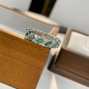 培育高碳钻S925纯银满钻戒指饰品祖母绿切轻奢指环不掉色