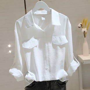 白色条纹衬衫女长袖2023夏季宽松显瘦设计感小众高级感上衣薄