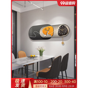 餐厅装饰画时钟高档现代简约挂钟客饭厅墙面高级感厨房壁画带钟表