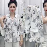 夏季薄款西服外套印花女士时尚百搭收腰短款七分袖透气休闲小西装