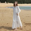 白色V领蕾丝连衣裙长款长袖波西米亚长裙三亚海边度假沙滩裙超仙