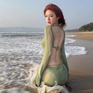绿色比基尼罩衫温泉泳，衣女2024三亚海边度假外搭长袖套头沙滩