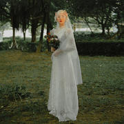 法式2024旅拍轻婚纱复古森系，长袖超仙蕾丝，新娘结婚出门礼服春