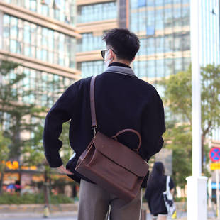 男士休闲手提包韩版时尚男皮包单肩斜挎包百搭潮流商务电脑公文包