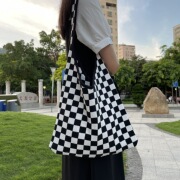 2021韩版黑白格子撞色棋盘格针织包包大容量托特包单肩包女潮