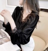 黑色气质金丝绒衬衫女秋季复古长袖打底衫设计感蕾丝v领上衣