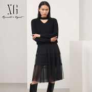 XG雪歌黑色两件套毛织连衣裙2022冬季镂空设计吊带网纱裙女装
