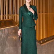 绿色小香风套装女秋冬2023年时尚洋气高级感修身显瘦两件套裙