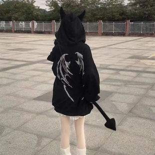 小恶魔外套带有耳朵，尾巴的卫衣万圣节衣，服装男女士动物连帽