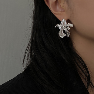 DOUDOUSTORE影山莲925银针独特设计花朵耳环女暗黑高级耳钉耳饰