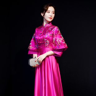 紫缘萱中国风演出服五分袖晚礼服，宴会刺绣玫红色合唱舞台显瘦秋