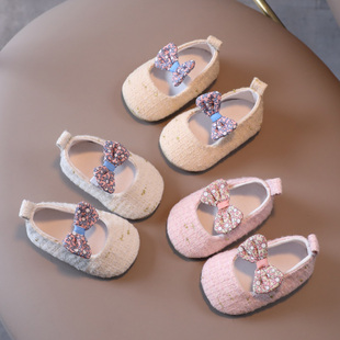 婴儿鞋子春秋季女宝宝布鞋公主，鞋0一1周岁，软底步前鞋防掉6-12个月