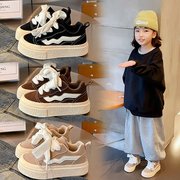 儿童运动鞋2024年夏季男童板鞋，韩版女童鞋子，复古休闲鞋中大童