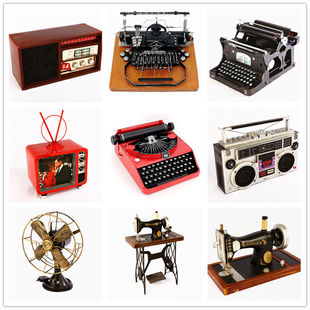复古老式铁皮收音机录音机，怀旧模型摆件老物件，店铺装饰品摄影道具