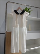 24春节新女米白色暗花纹，优雅小香风简洁娃娃，领无袖连衣裙