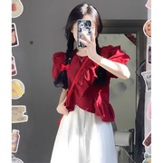 不规则红色短袖衬衫女夏法式泡泡袖雪纺上衣小个子半身裙套装