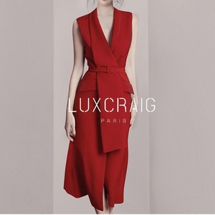 LUXCRAIG法式气质红色V领无袖连衣裙名媛系带西装裙性感小众裙