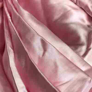 浅粉红色100桑蚕丝素绉缎，连衣裙布料r服装，料床品o被套料按米卖